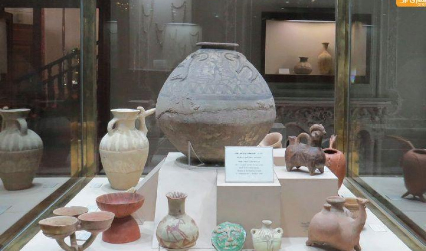 نشست تخصصی با موضوع سفالینه های قرون اولیه و میانی دوران اسلامی در ایران